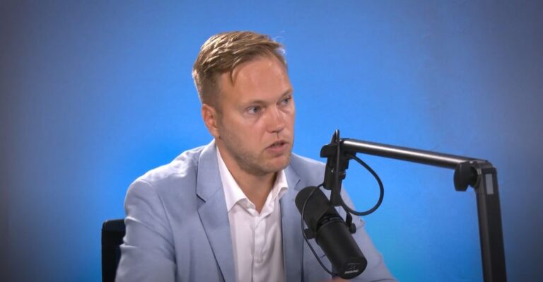 Kas ir korporatīvā pārvaldība?